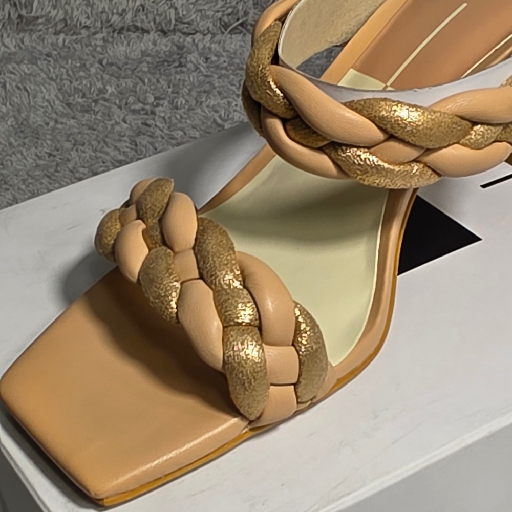 Dolce Vita Nude Gold Braided Block Heel Slide Sandal Square Toe Womens 9 New - Picture 3 of 8